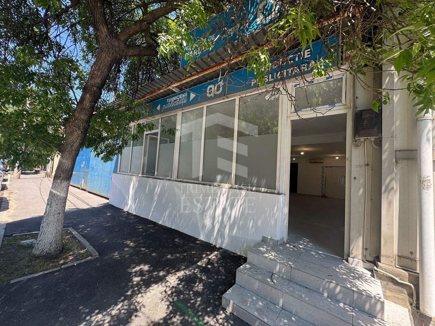 Spatiu Comercial Stradal Calea Vacaresti | VAD Vitrina 8 m - Poză 1