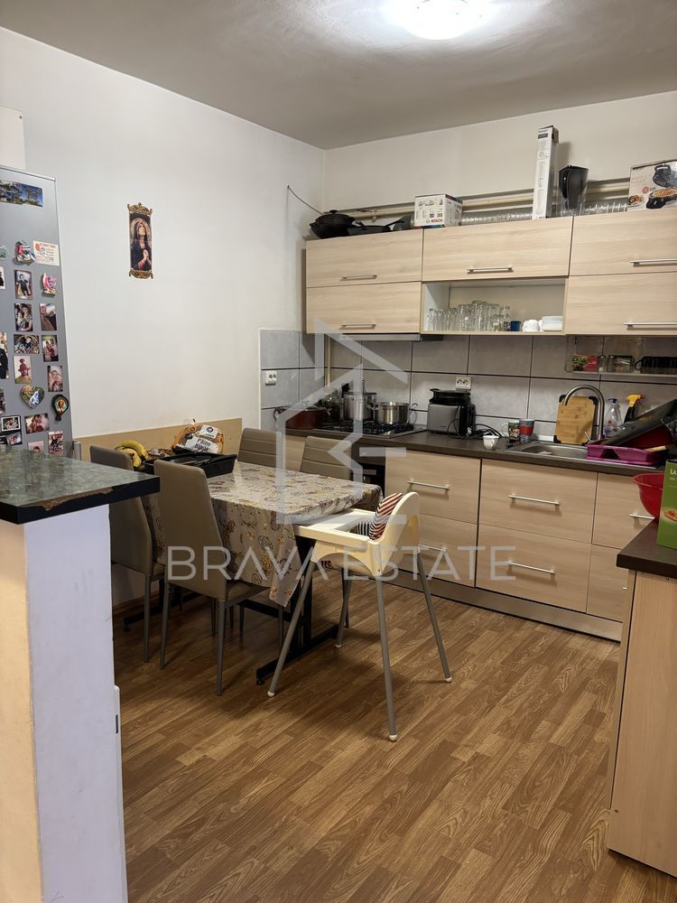 Apartament 2 camere, 54mp, balcon, parcare, zona Teilor - Poză 3