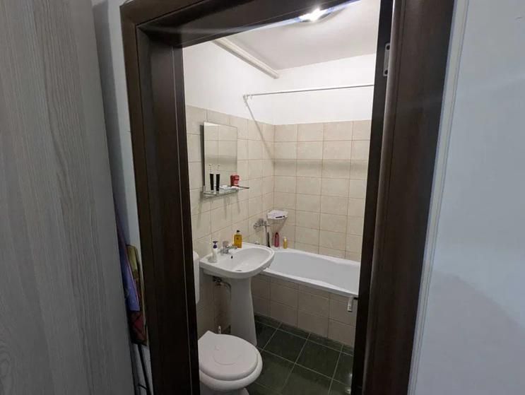 GARSONIERA APARATORII PATRIEI, PET-FRIENDLY, CENTRALA PROPRIE, MOBILAT - Poză 4