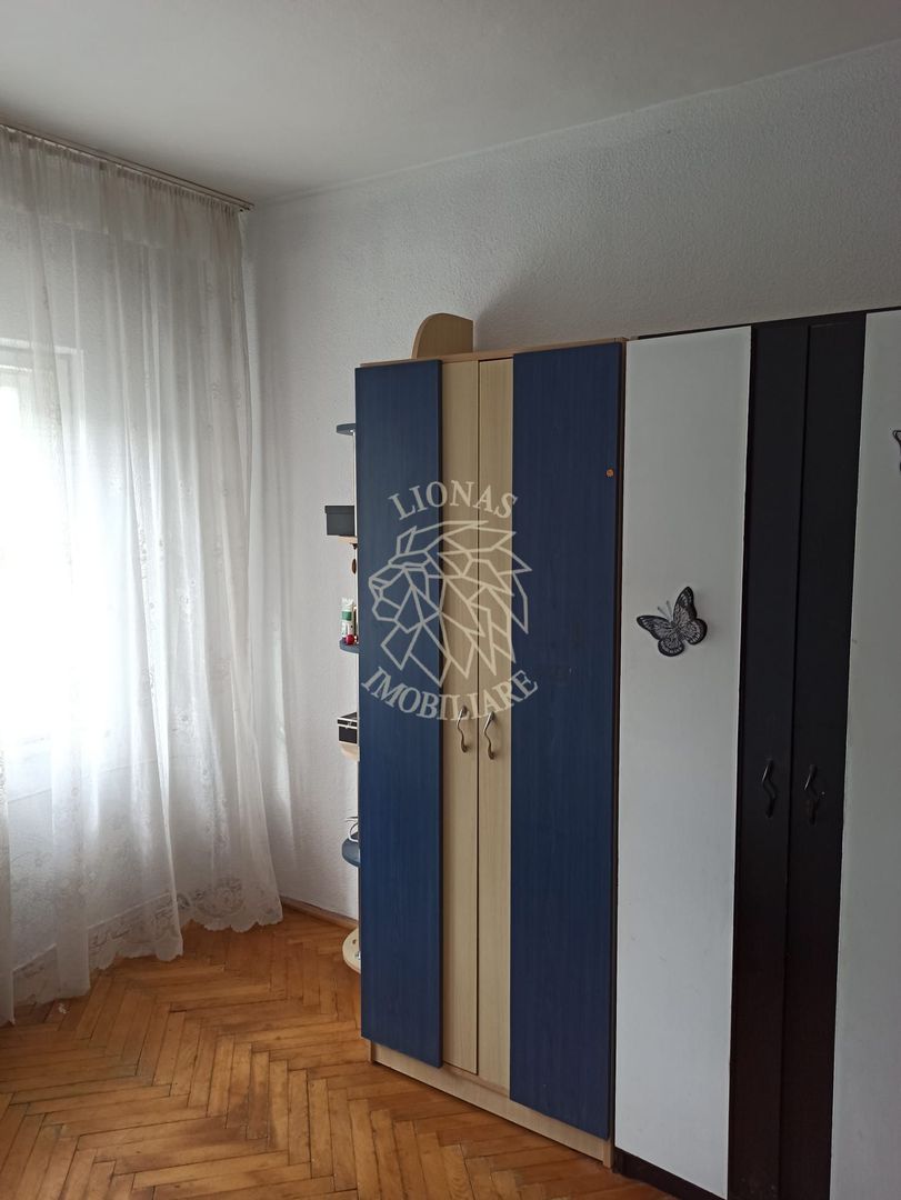 Apartament la casa 3 camere 82 mp- etajul 2- 2 balcoane -Valea Ghinzii - Poză 7