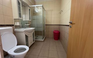 Apartament cu 2 camere de închiriat în zona Centrala - Poză 8