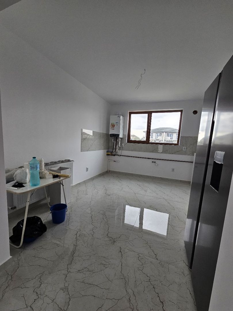 Casă Independentă curte Generoasă și Liniște finisaje de calitate - Poză 2