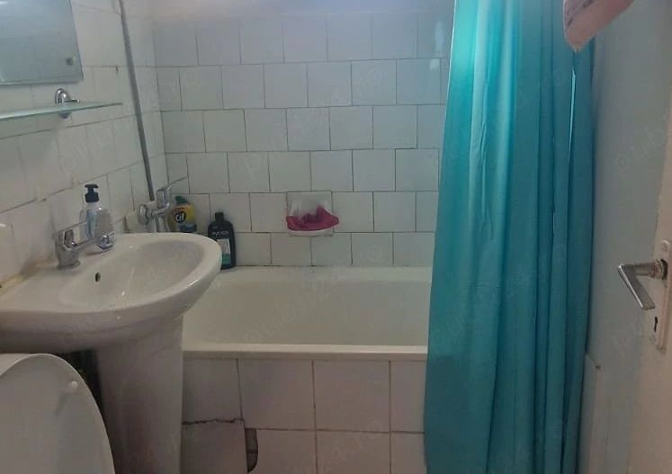 Camera camin- Valea Rosie - Poză 9