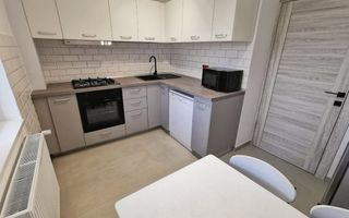 Inchiriere apartament cu 3 camere - Poză 2