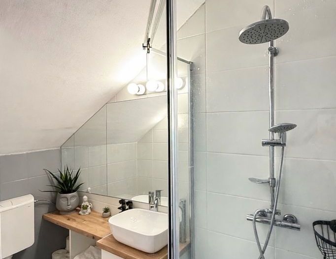 CASA 3 CAMERE| CURTE PROPRIE| ZONA ULTRACENTRAL - Poză 12