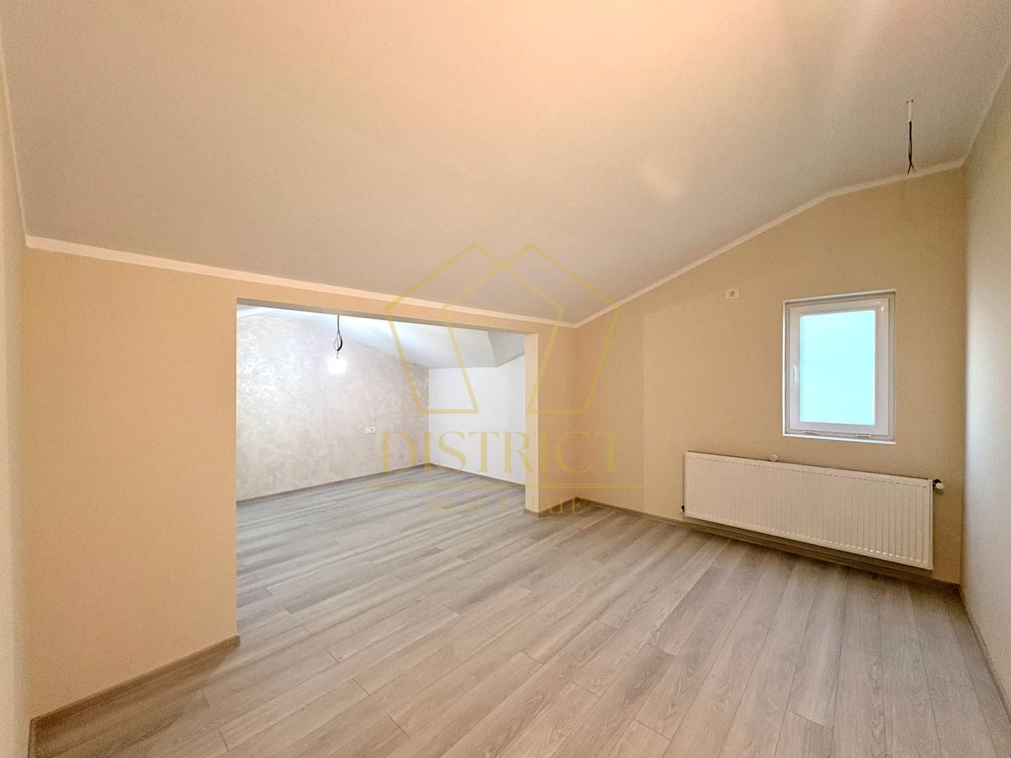 Duplex cu 4 camere si bucătărie închisă | Mosnita Veche - Poză 6