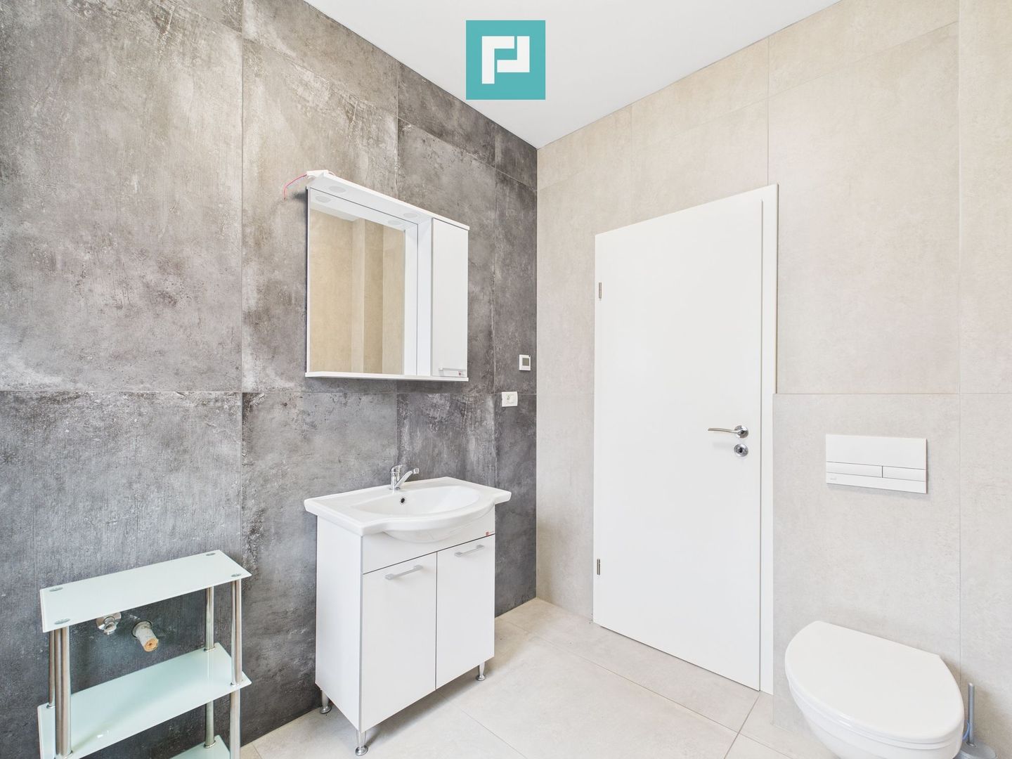 Apartament cu 2 camere, terasă generoasă – Moșnița - Poză 15