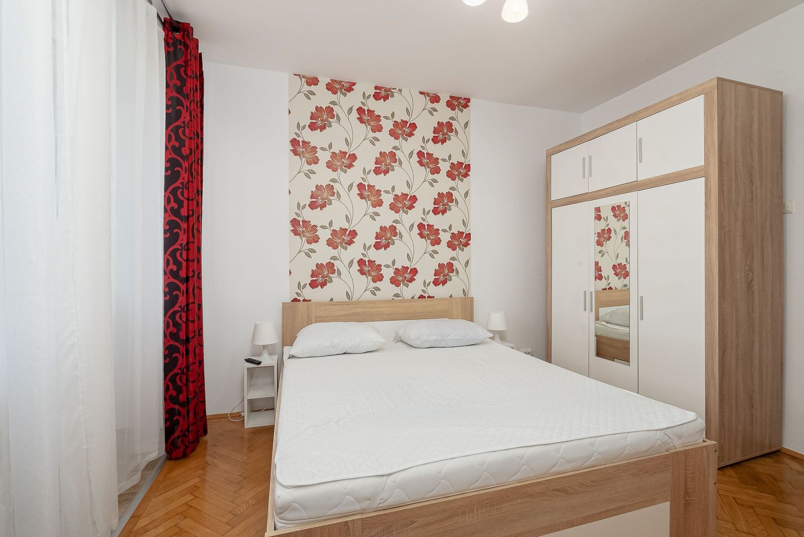 Apartament 2 camere 5 min de statia de metrou Piata Romana - Poză 2