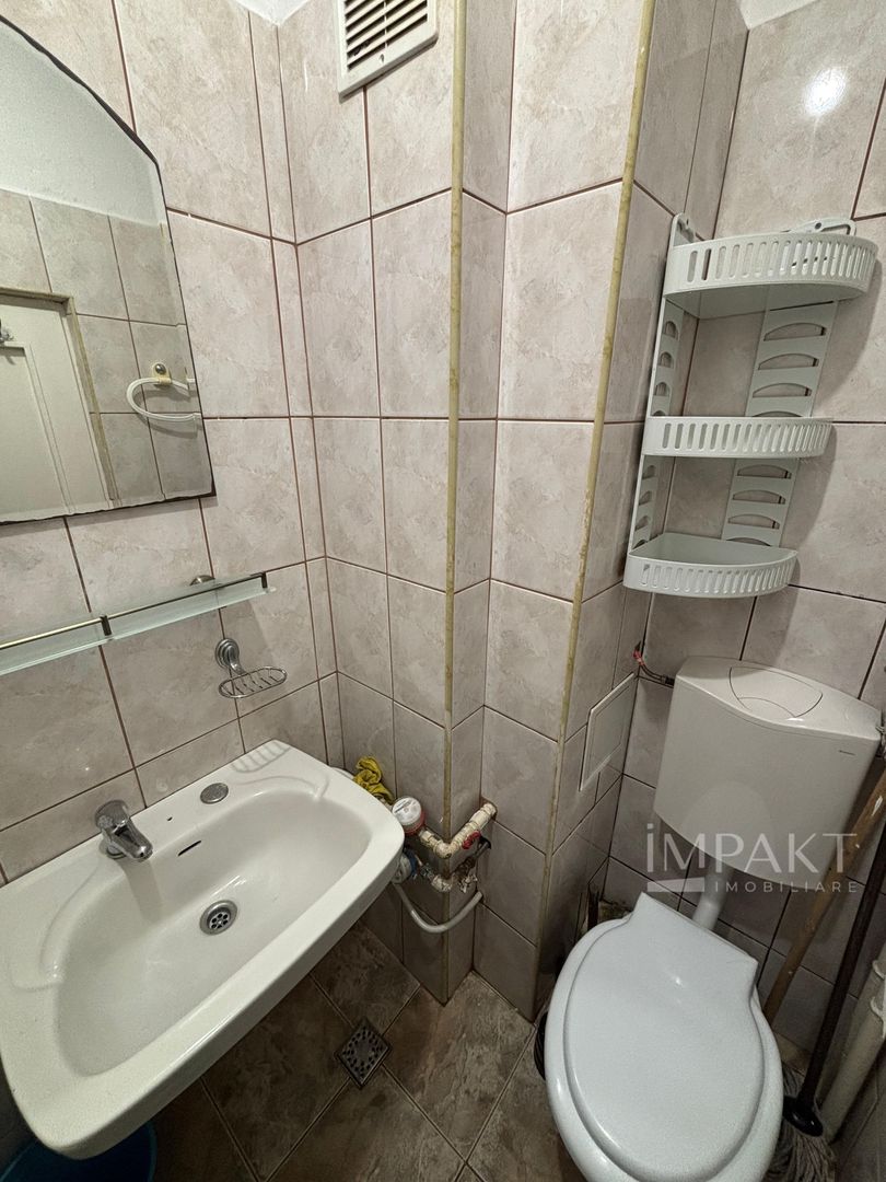 Apartament cu 2 camere de inchiriat- zona Alverna - Poză 6