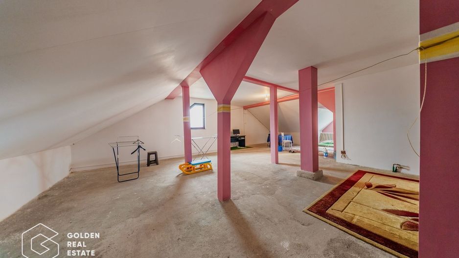 Vila de lux, D+P+E+M, Gradiste, la cheie, 300mp, 6 camere, teren 580mp - Poză 24