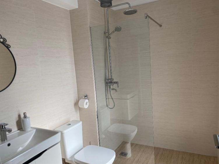 House for rent 4 rooms | Pipera-Voluntari | 2 parking spaces - Poză 10