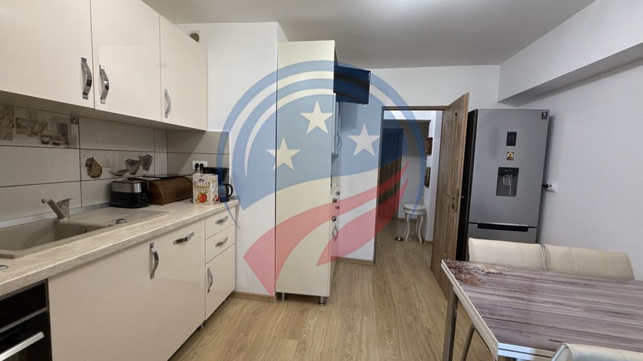 4 camere decomandate, 108 mp, etaj 1, 1 Mai – renovat complet 2021 - Poză 2