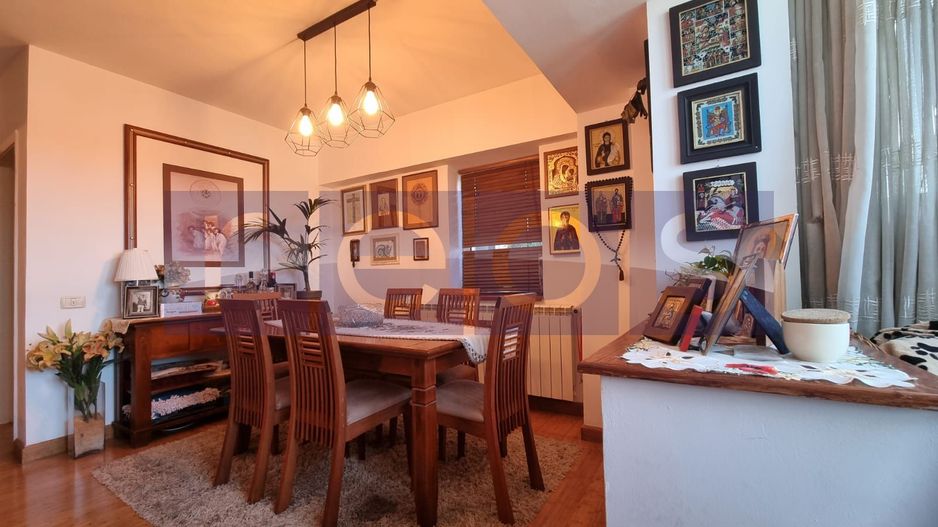 VANZARE - PENTHOUSE-5 CAMERE- TERASA -ZONA- UNIRII- FANTANI - Poză 1