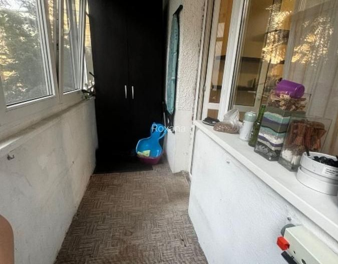 APARTAMENT 3 CAMERE METROU BASARAB - Poză 8