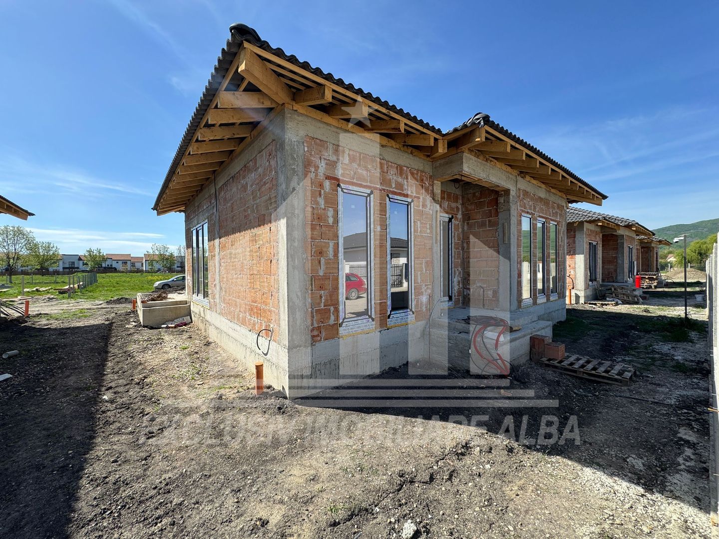 Casa individuala | 115 mp | 399 mp teren | Toate utilitatile | Orizont - Poză 1