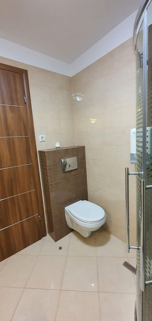 Spatios in bloc nou - Poză 5