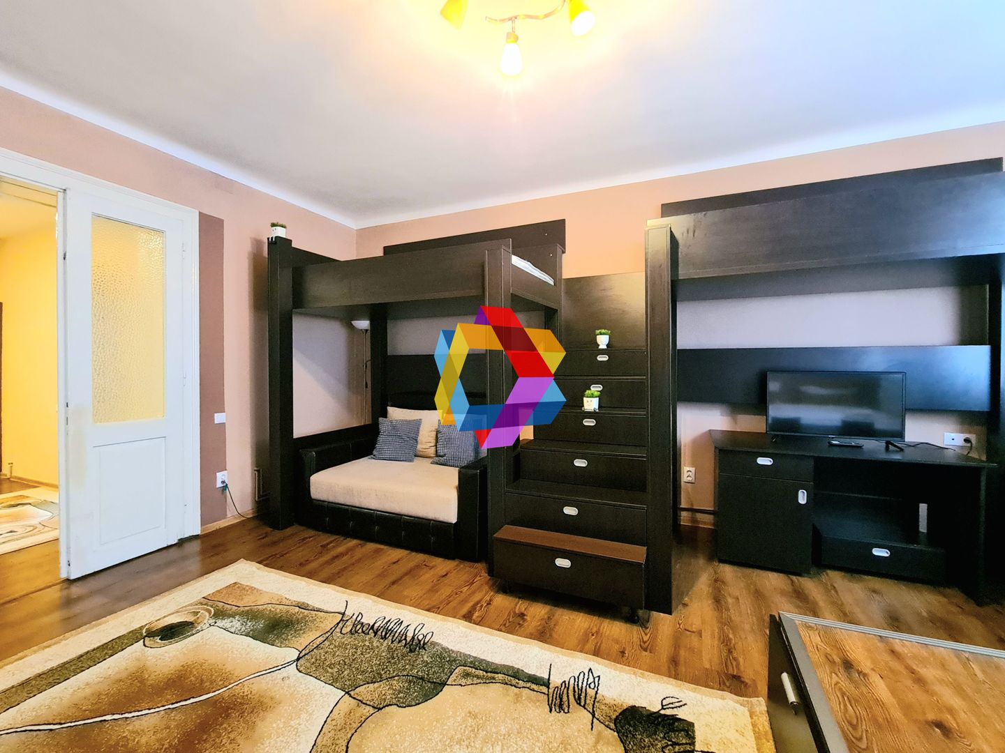 Casa 5 camere,  Brasov - zona Centrala - oportunitate # plus-imo.ro - Poză 1