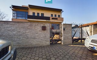 Vilă spațioasă cu 8 camere, Grădiște - Poză 1