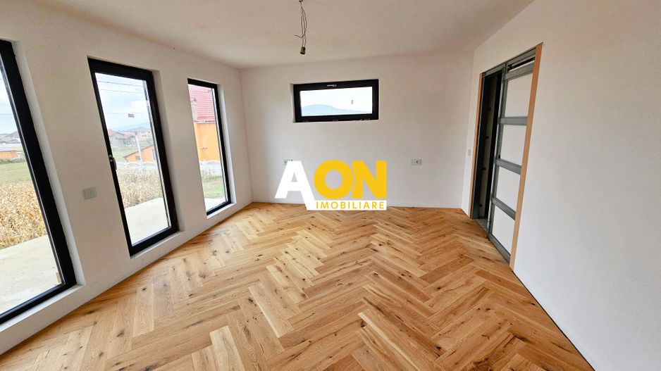 Casă Modernă P+1, Garaj, Teren 600 mp, Ighiu (10 km de Alba Iulia) - Poză 13