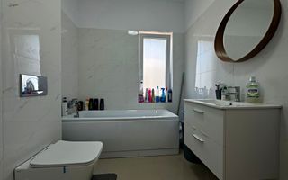 Apartament cu 2 camere de vânzare, zona Dumbrăvița - Poză 9