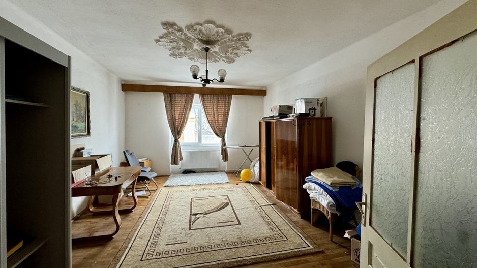 Casă Săsească autentică de vânzare în Râșnov | Teren 720 mp | toate utilitățile - Poză 12