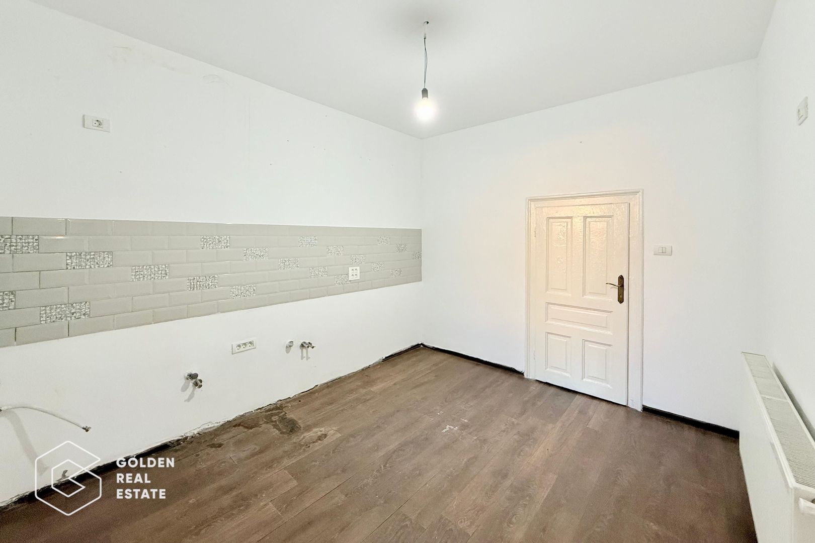 Apartament spatios la casa, 92 mp, zona Centrala, comision 0% - Poză 11