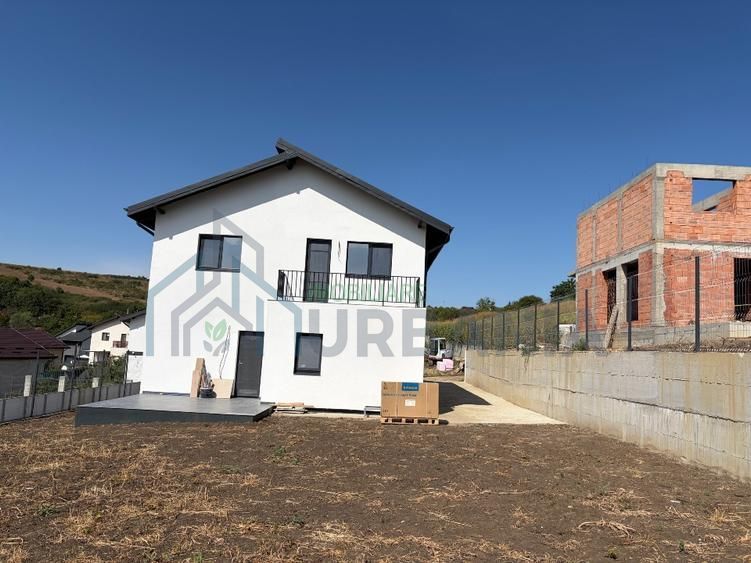 Vila de vanzare, Sorogari, Aroneanu - 4 camere, 120 mp utili, teren 500 mp - Poză 5