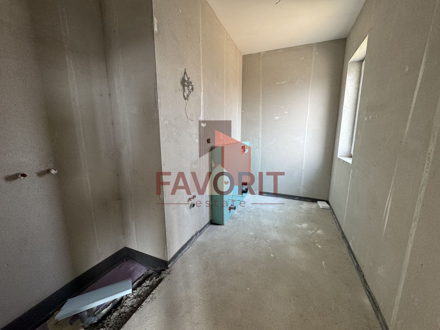 COMISION 0%. Duplex despartit prin garaj finisat la cheie in Dumbravita - Poză 18