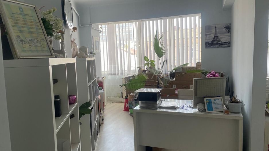Apartament 2 camere în Centru, Piața Mihai Viteazu. - Poză 1