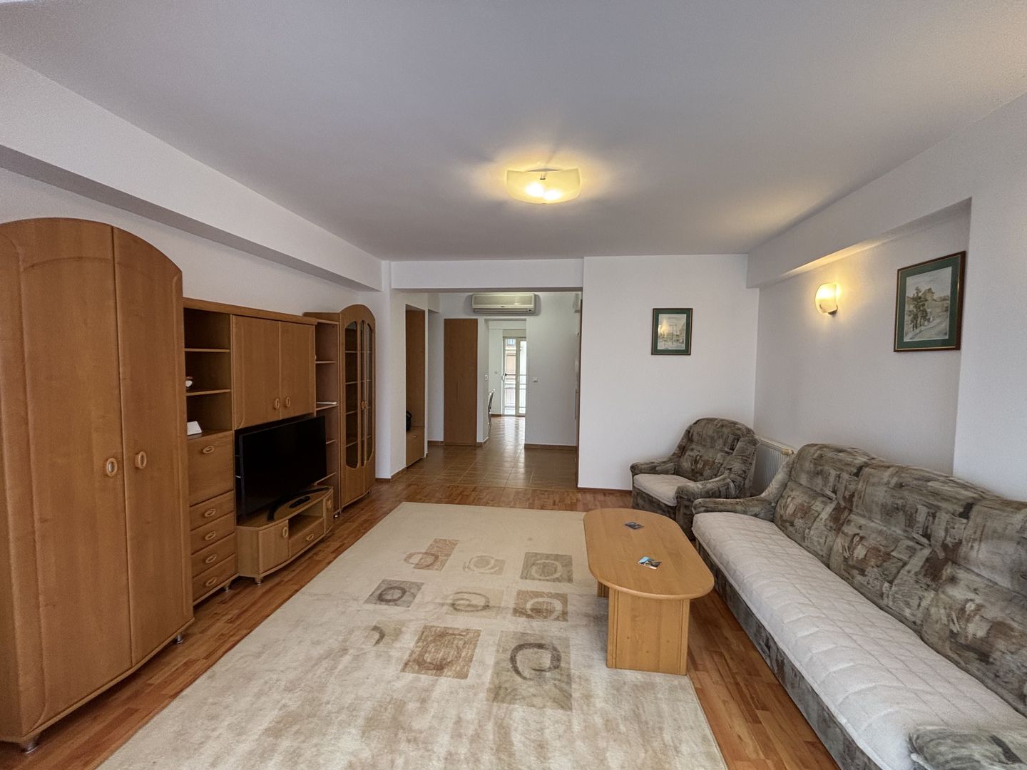 Apartament 3 camere bloc nou cu parcare subterana - Poză 1