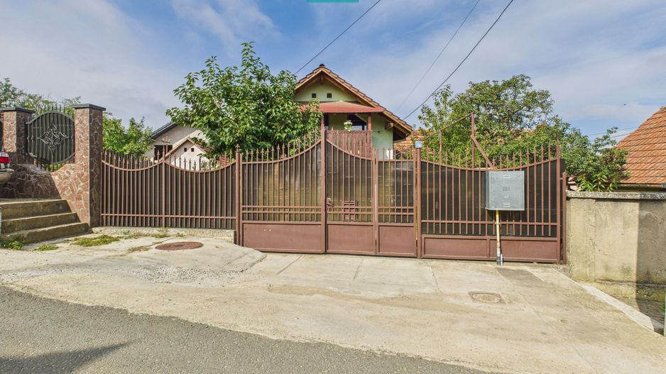 Casă cu 3 camere și teren generos, Pâncota - Poză 7