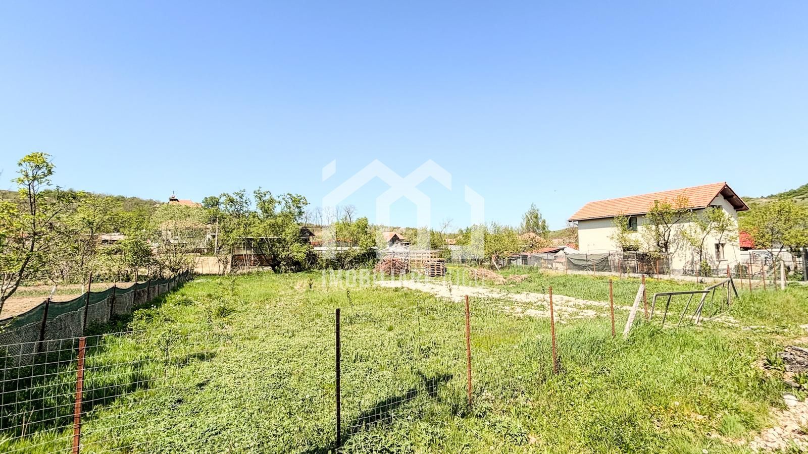 Parcela construibila - Teren Intravilan 800mp - Visea-Jucu de Sus - Poză 1