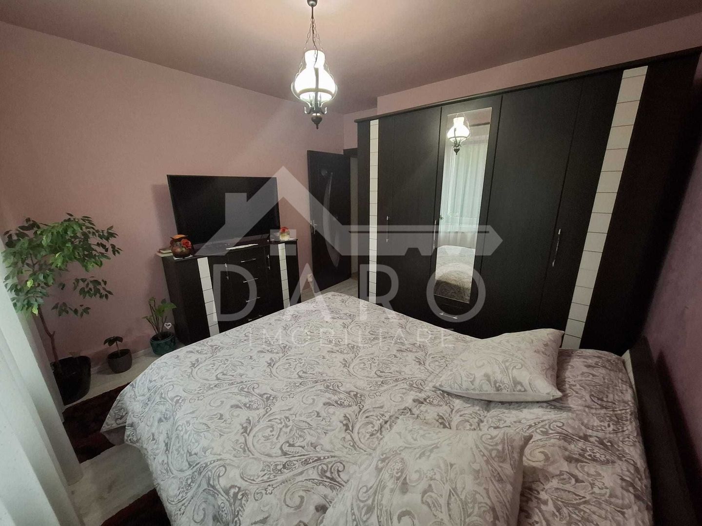 Apartament de vanzare, 3 camere, 68 mp, zona Tudor. - Poză 2