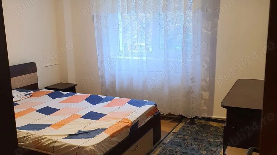 Apartament 3 camere, Str. Maior Bacila Vasile,  cu loc de parcare - Poză 3