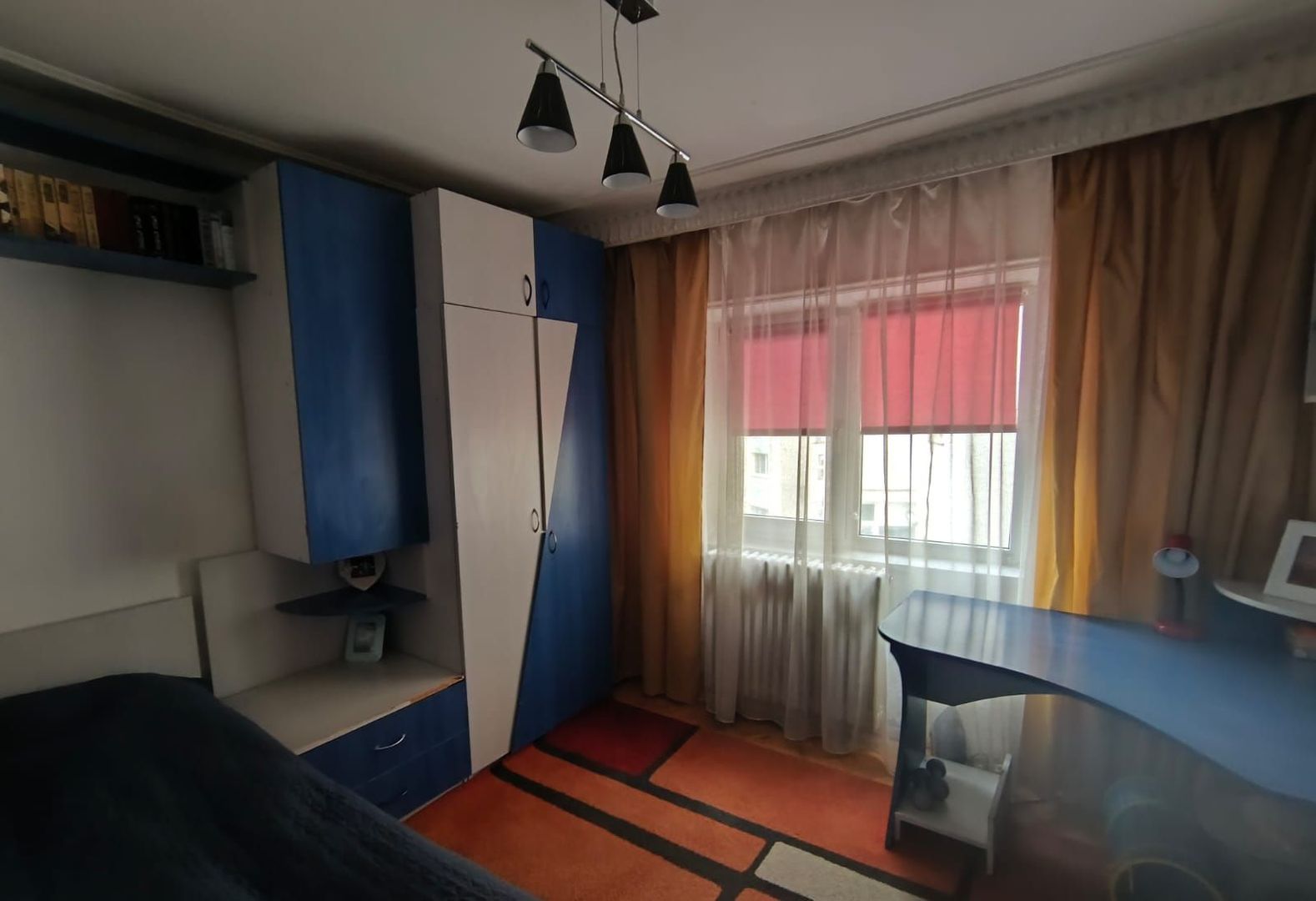 Apartament 4 camere, Dec., et. 3/4-Bld. Chimiei -Tudor Vladimirescu - Poză 2