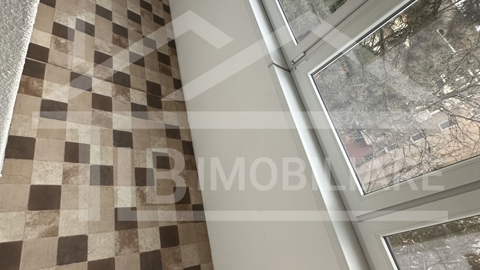 Apartament de 2 camere, decomandat, 55mp , Zona UMFST - Poză 10