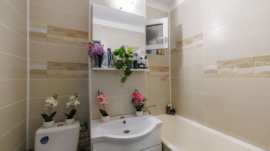 Apartament 2 camere semidecomandate, gata de mutat, Trivale  - Poză 16