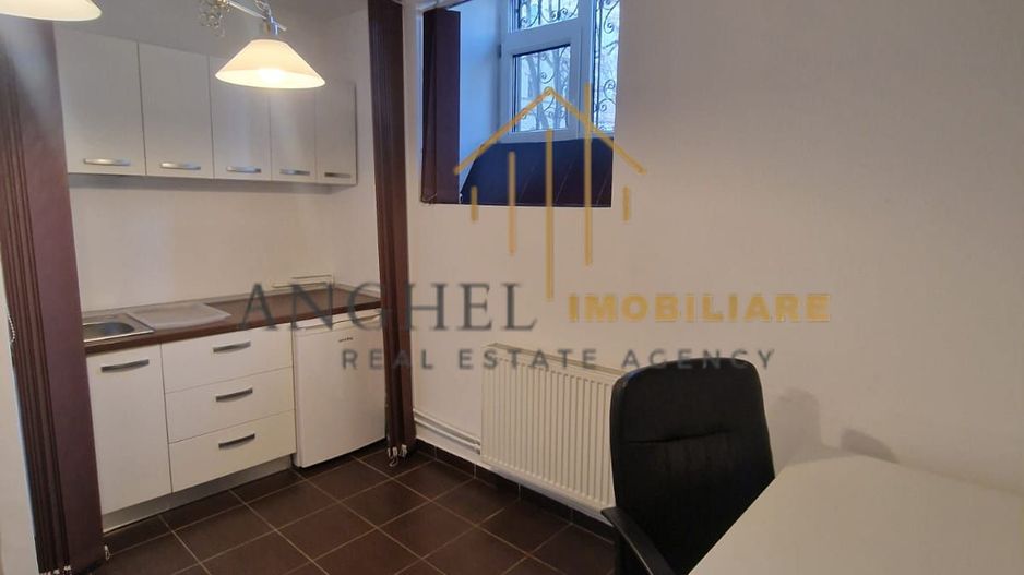 Spațiu de birouri ultracentral, lângă Primărie – 44 mp, 2 camere - Poză 8