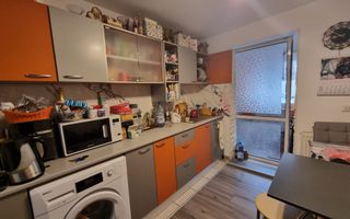 Apartament 2 camere, semidecomandat, parter inalt, Cetate - Poză 1