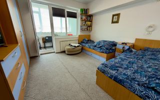 Apartament 75 mp. 3 camere 3 balcoane  decomandat in Sibiu- Terezian - Poză 4