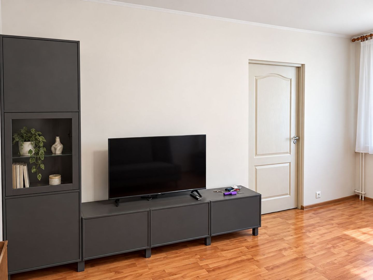 Șagului | Intrarea Castanilor | 3 Camere | Recent renovat | Pet Friendly - Poză 1