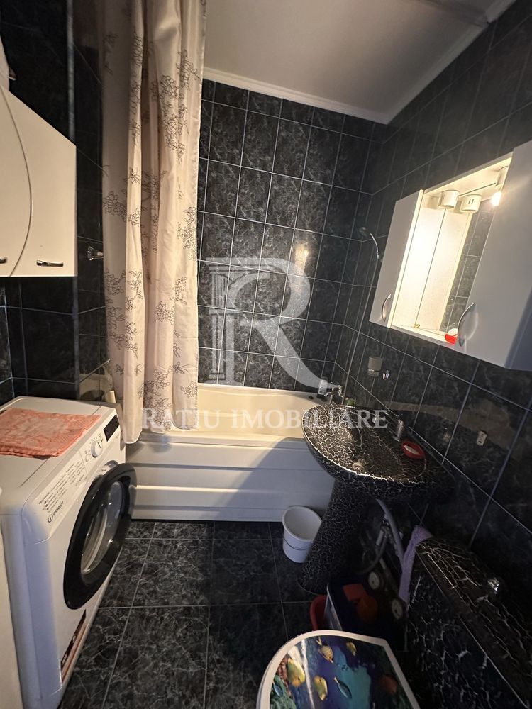 Apartament 3 camere decomandat | Bulevardul Dacia | Oradea - Poză 3