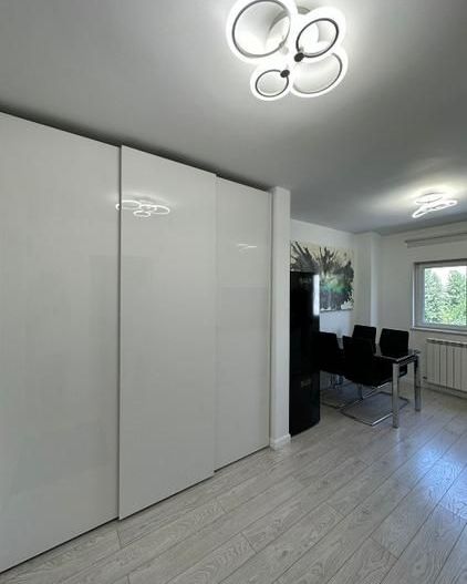 Apartament 2 camere de închiriat – modern, spațios - Poză 6