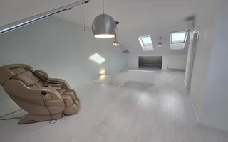 Vilă  cu mansardă, piscină și design modern – Tunari - Poză 29
