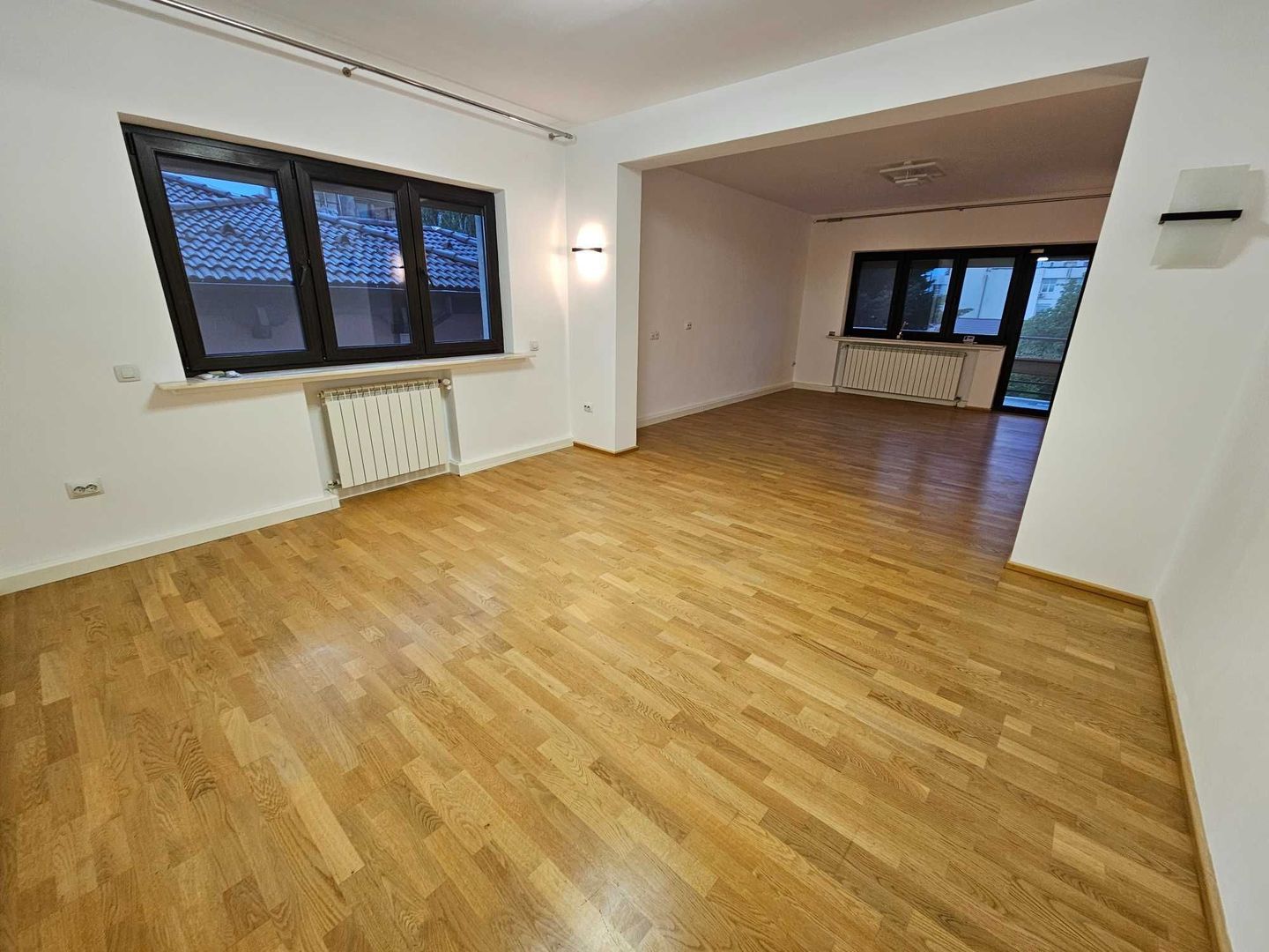 Casin Arcul de Triumf / Sandu Aldea - Inchiriere Ap. in Vila Office sup. 120MP - Poză 6