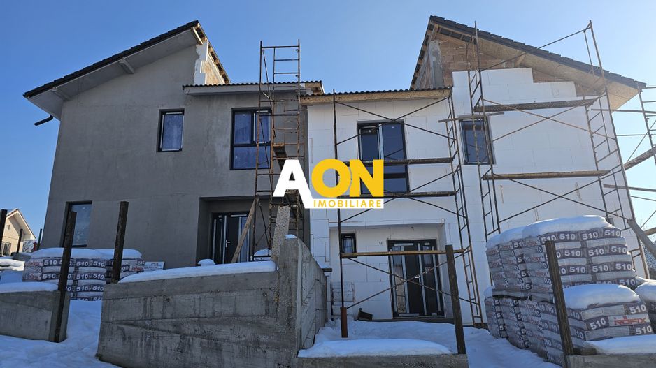 Duplex modern 121 mp utili, 4 camere, curte 315 mp, zonă liniștită - Poză 1