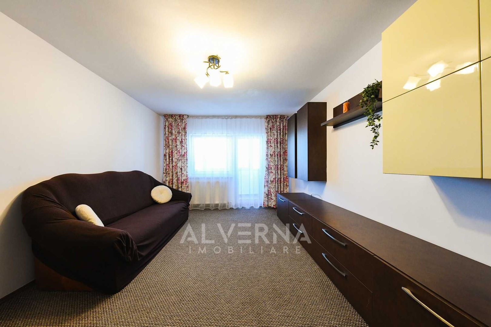 Apartament 4 camere | 80 mp + balcoane | loc parcare* | Gheorgheni - Poză 1