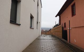 Duplex de vanzare In Dambul Rotund, teren de 697 mp! - Poză 19
