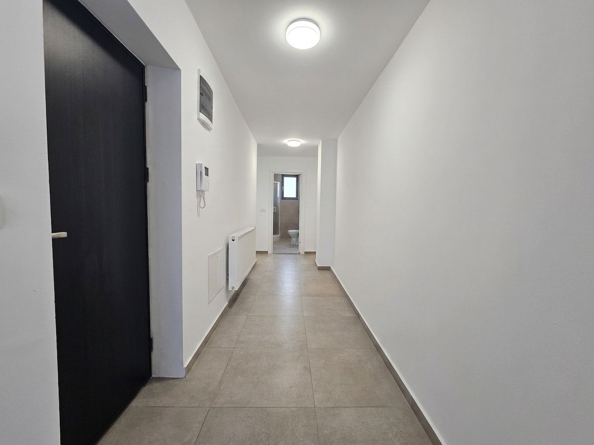 Apartament cu 2 camere de vanzare Ovidiu Constanta parcare inclusa - Poză 6