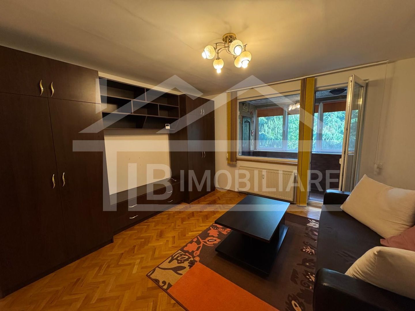 Apartament cu 2 camere, 50mp, decomandat, Zona Fortuna - Poză 1
